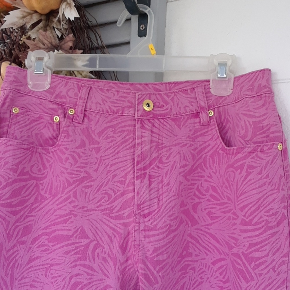 DG2 PINK FLORAL JEANS